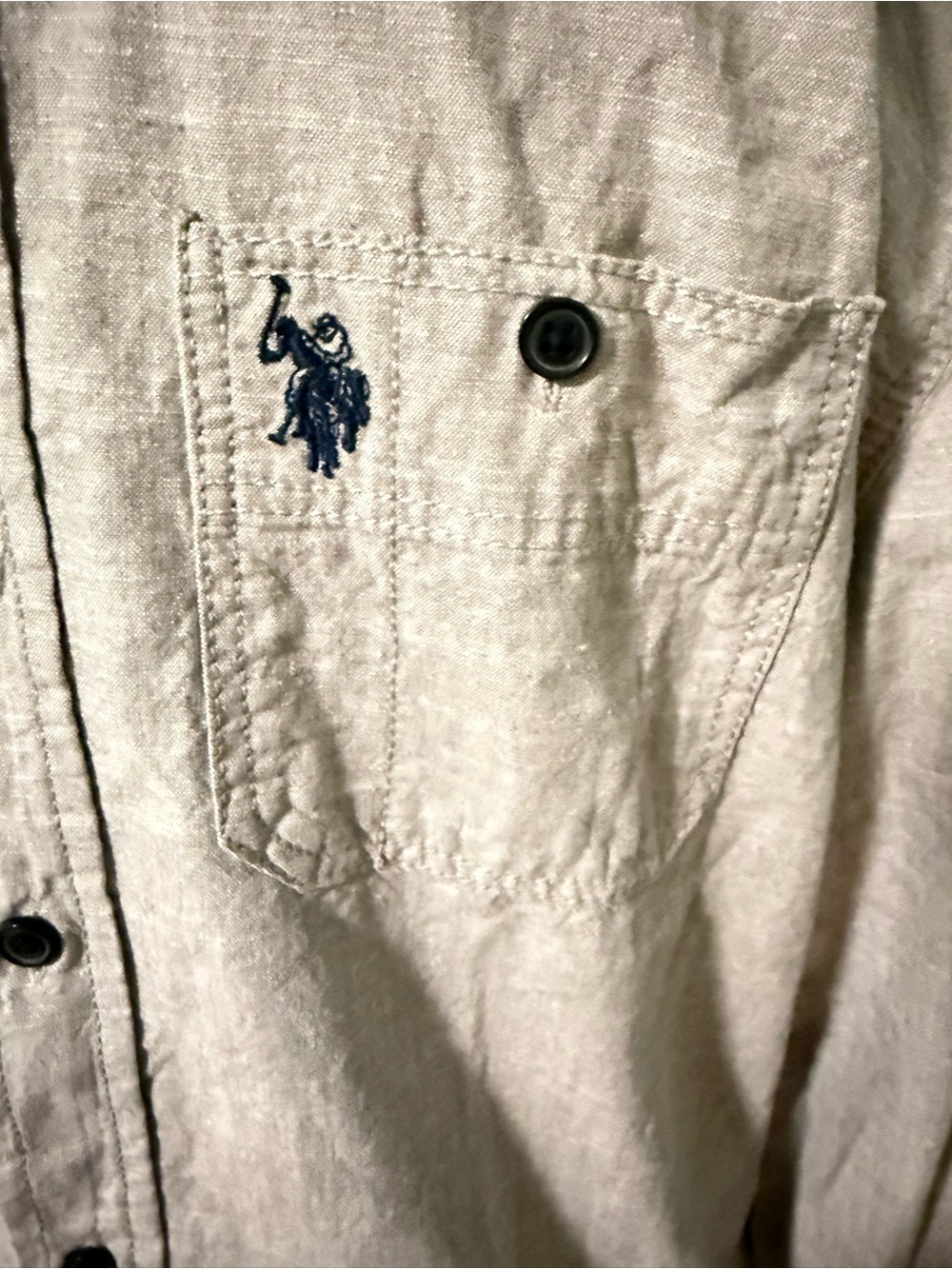 U.S. Polo Assn. Men’s Button-Down Long Sleeve Shirt in Beige & Navy Logo. NWOT - Picture 2 of 10